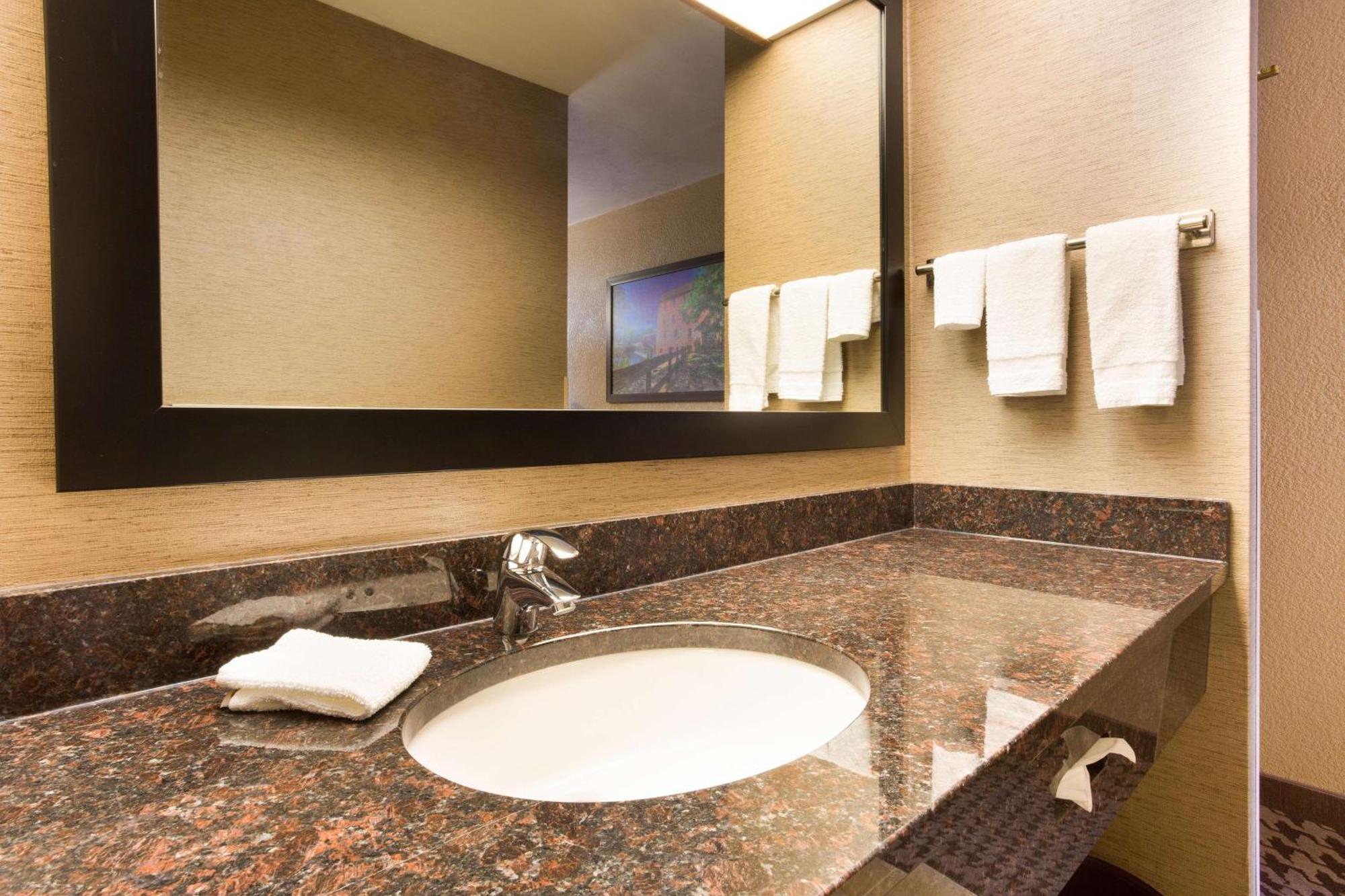 Drury Inn & Suites Jackson Mo Dış mekan fotoğraf